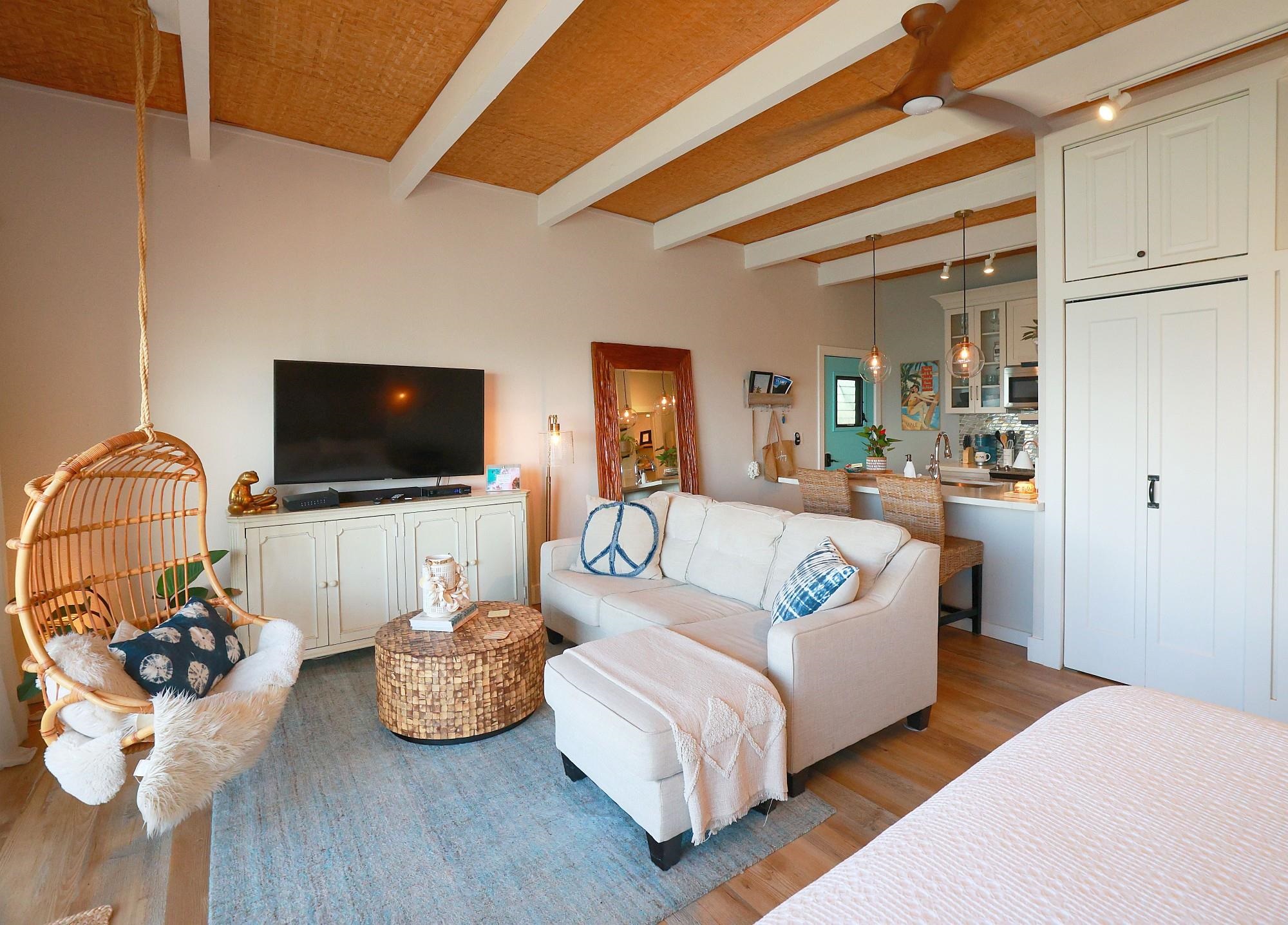4435 Lower Honoapiilani Road, Unit 303 Lahaina, HI 96761 - Photo 26 of 41 Gallery Image 26
