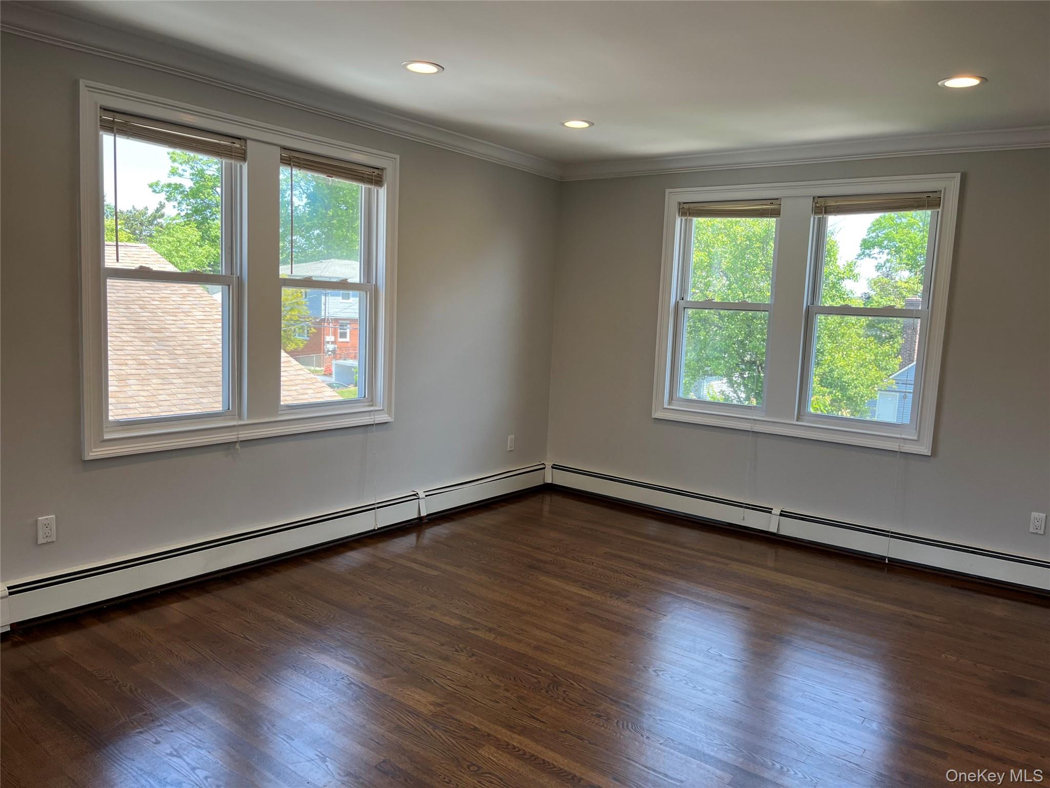 15 Juniper Road, Unit 2 Port Washington, NY 11050 - Photo 14 of 15 Gallery Image 14