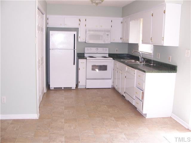 926 Old Zebulon Road Wendell, NC 27591 - Photo 3 of 5 Kitchen