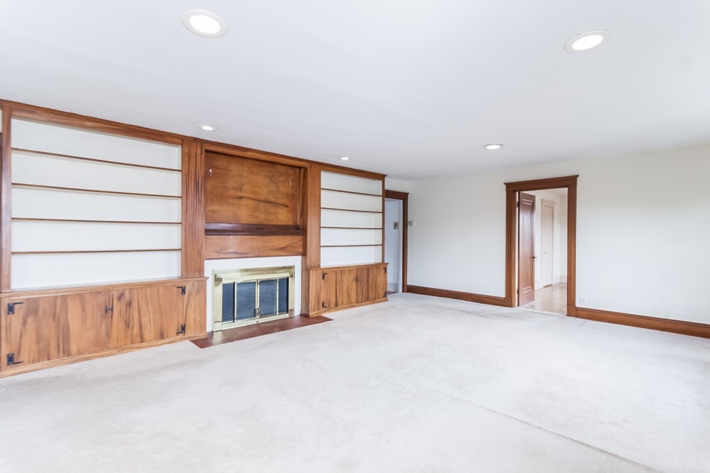 35 Pilgrim Road Marblehead, MA 01945 - Photo 12 of 29 Gallery Image 12