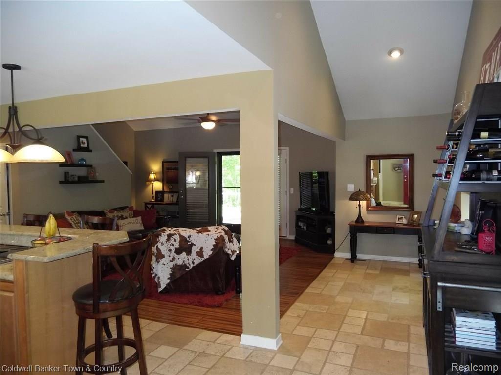 5100 Brady Road Howell, MI 48843 - Photo 11 of 43 9.jpg