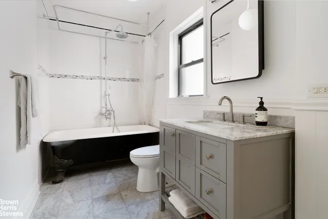 $4,695,000 | 472 West 143rd Street | Hamilton Heights