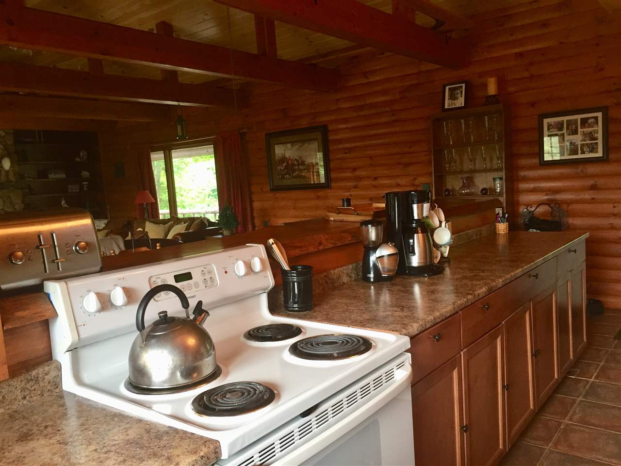 1713 Cabell Road Grafton, VT 05146 - Photo 13 of 40