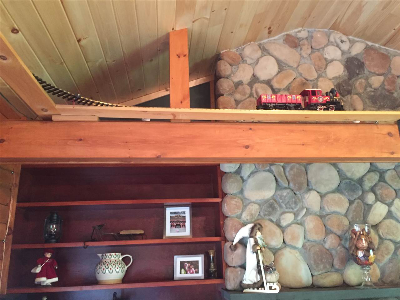 1713 Cabell Road Grafton, VT 05146 - Photo 17 of 40