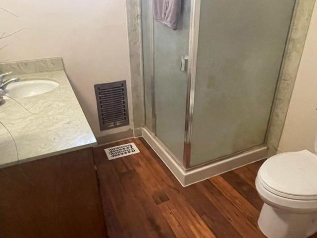 42943 Road 114 Dinuba, CA 93618 - Photo 14 of 40 a bathroom with a granite countertop sink toilet and shower