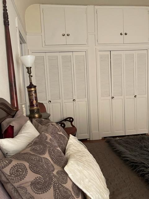 42943 Road 114 Dinuba, CA 93618 - Photo 16 of 40 a view of bedroom with furniture