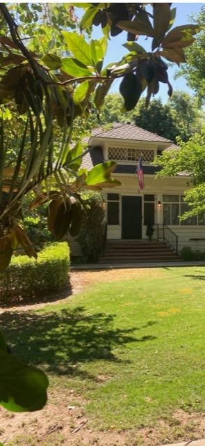 42943 Road 114 Dinuba, CA 93618 - Photo 2 of 40 a view of a water fountain