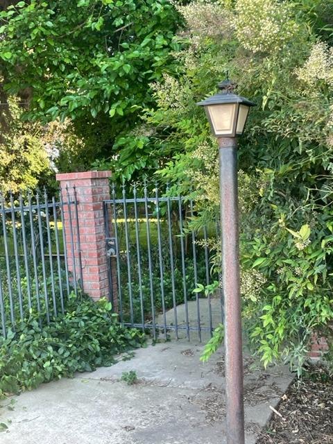 42943 Road 114 Dinuba, CA 93618 - Photo 4 of 40 a view of a garden