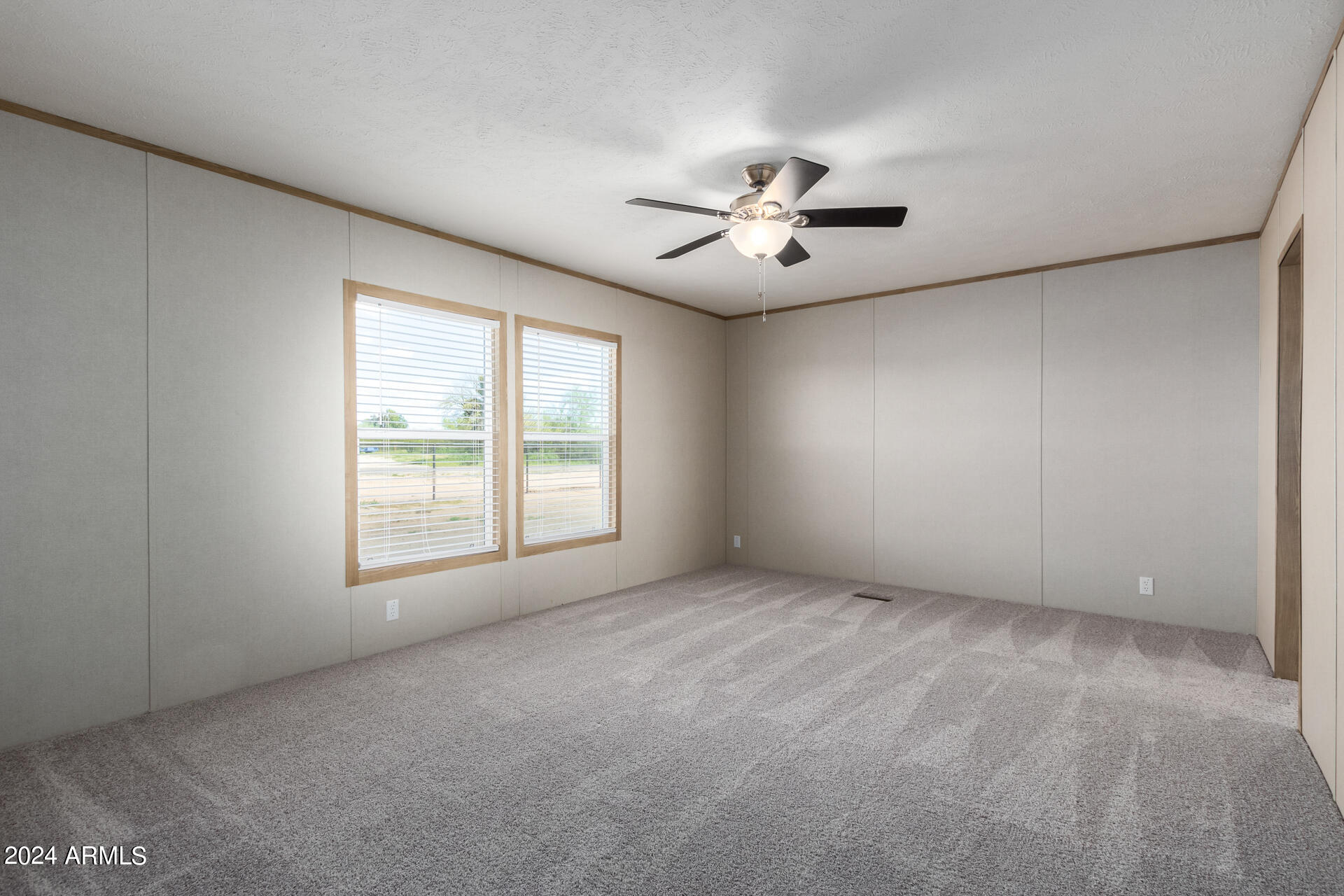 8586 North Diffin Road Florence, AZ 85132 - Photo 16 of 51 16 - Diffin