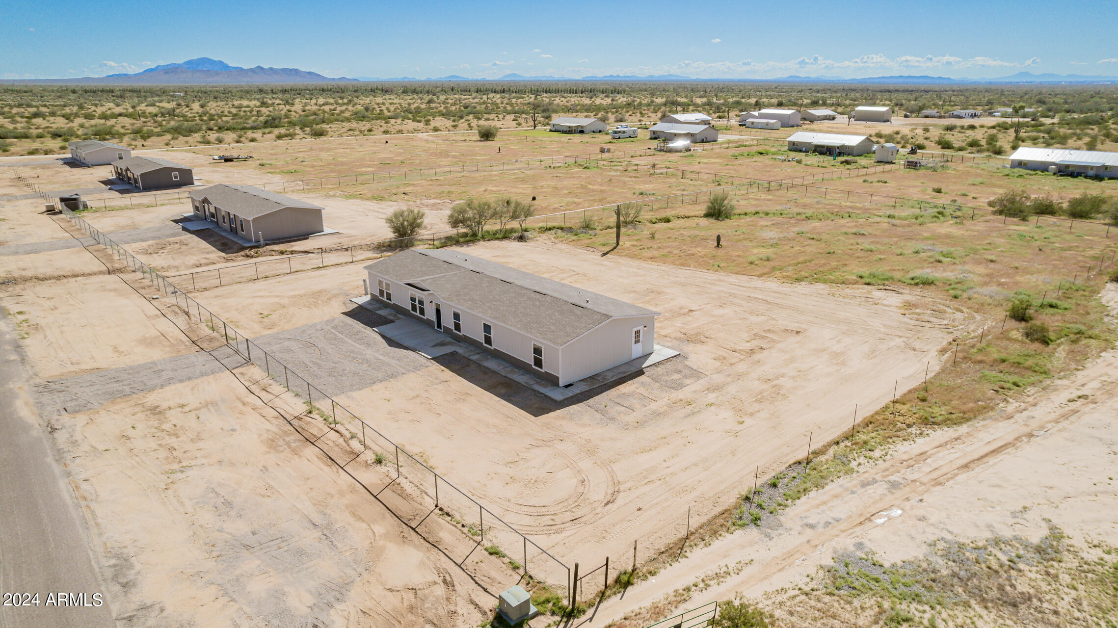 8586 North Diffin Road Florence, AZ 85132 - Photo 46 of 51 09 - Diffin Aerial