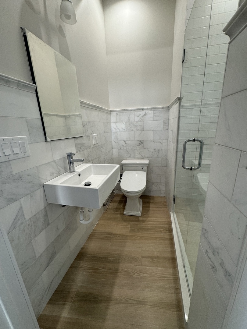 601 Green Bay Road, Unit 204 Wilmette, IL 60091 - Photo 9 of 13