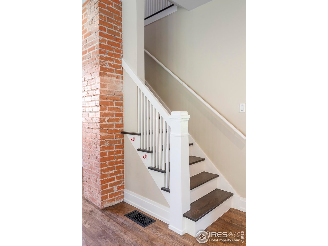 721 9th Street Boulder, CO 80302 - Photo 16 of 40 a view of entryway