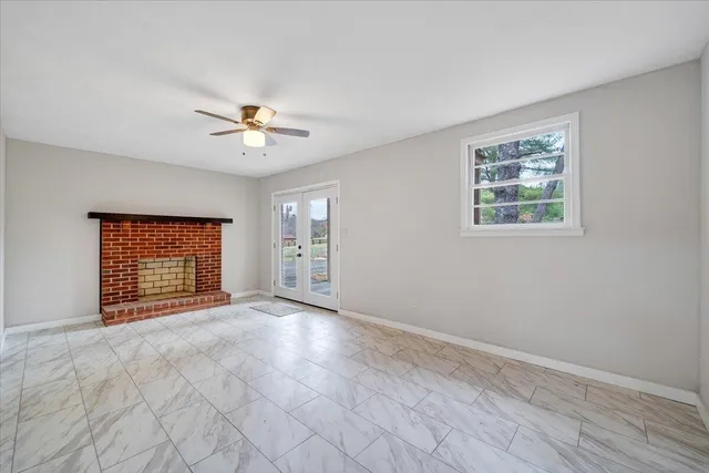 $369,000 | 58 Lakeland Circle, Troutville, VA 24175