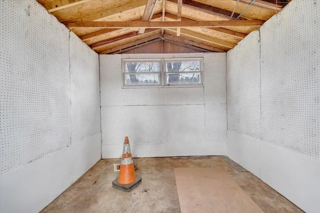 $369,000 | 58 Lakeland Circle, Troutville, VA 24175