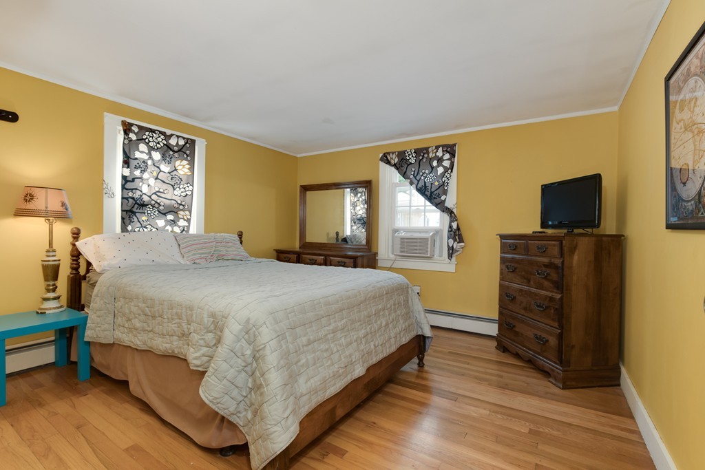 66 Darnell Road Worcester, MA 01606 - Photo 13 of 30 Gallery Image 13