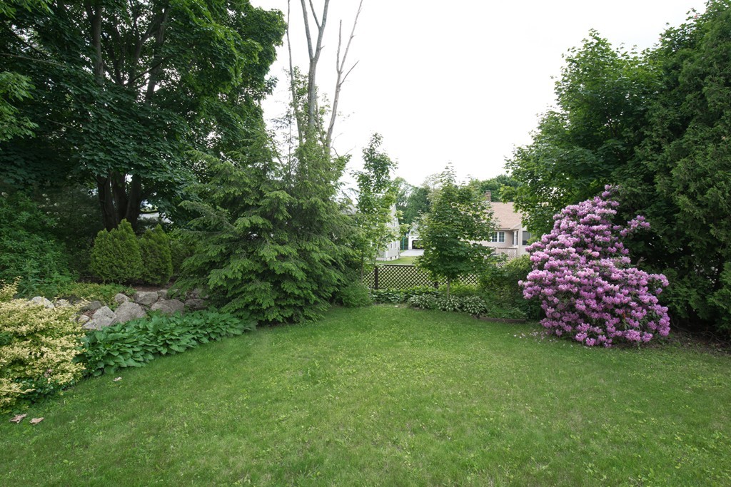 66 Darnell Road Worcester, MA 01606 - Photo 28 of 30 Gallery Image 28