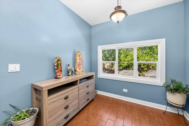 $2,500 | 5108 West 24th Place, Unit 2, Cicero, IL 60804