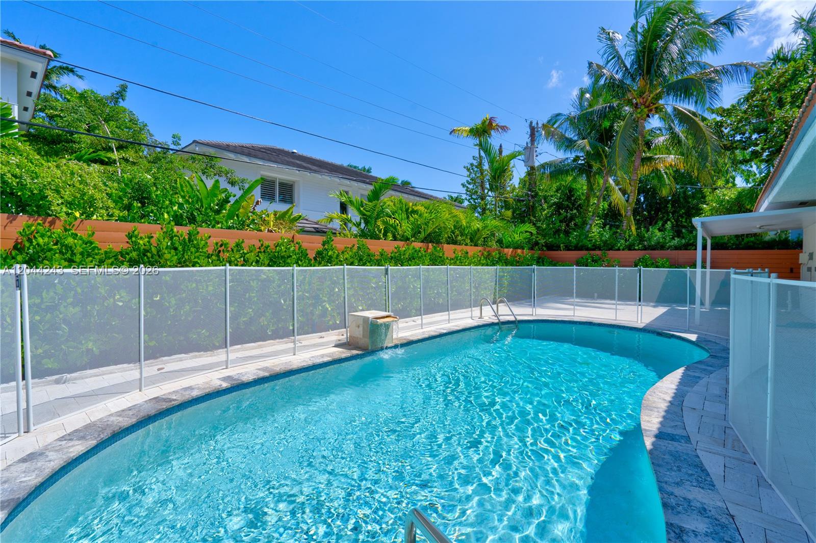 773 Woodcrest Road Key Biscayne, FL 33149 - Photo 10 of 42