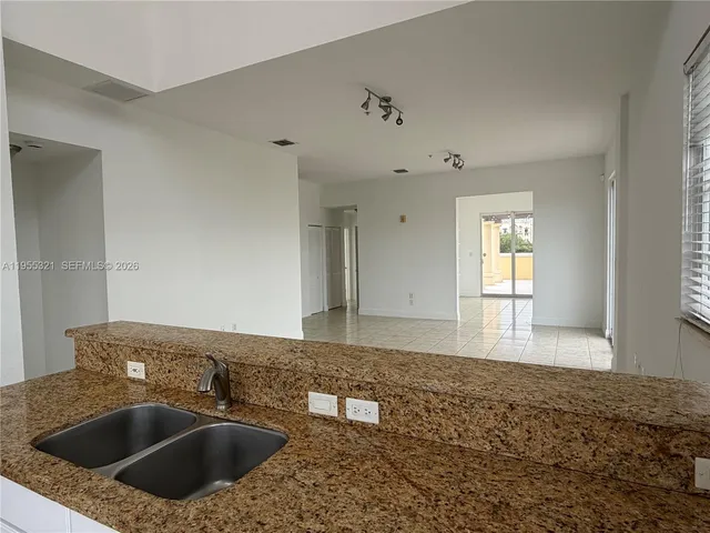 $4,650 | 107 Mendoza Avenue, Unit PH, Coral Gables, FL 33134