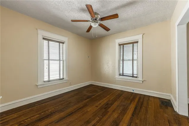 $305,000 | 3810 Wyandotte Street, Kansas City, MO 64111