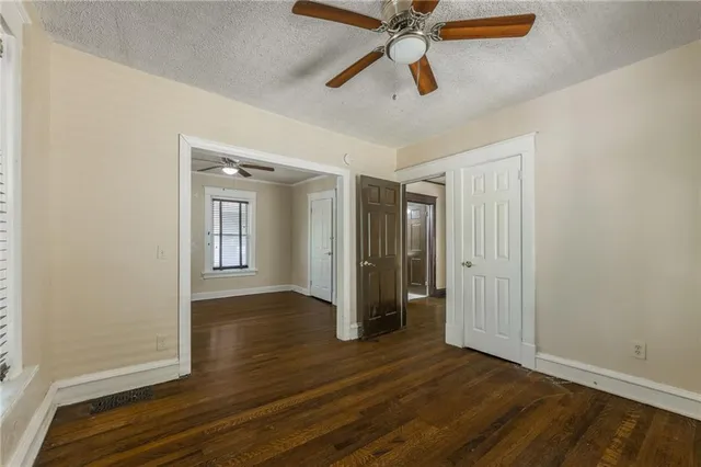 $305,000 | 3810 Wyandotte Street, Kansas City, MO 64111