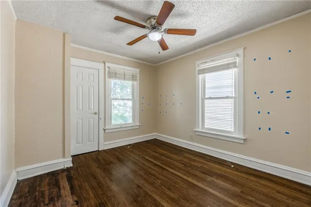 $305,000 | 3810 Wyandotte Street, Kansas City, MO 64111