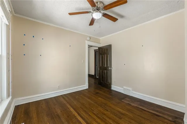 $305,000 | 3810 Wyandotte Street, Kansas City, MO 64111