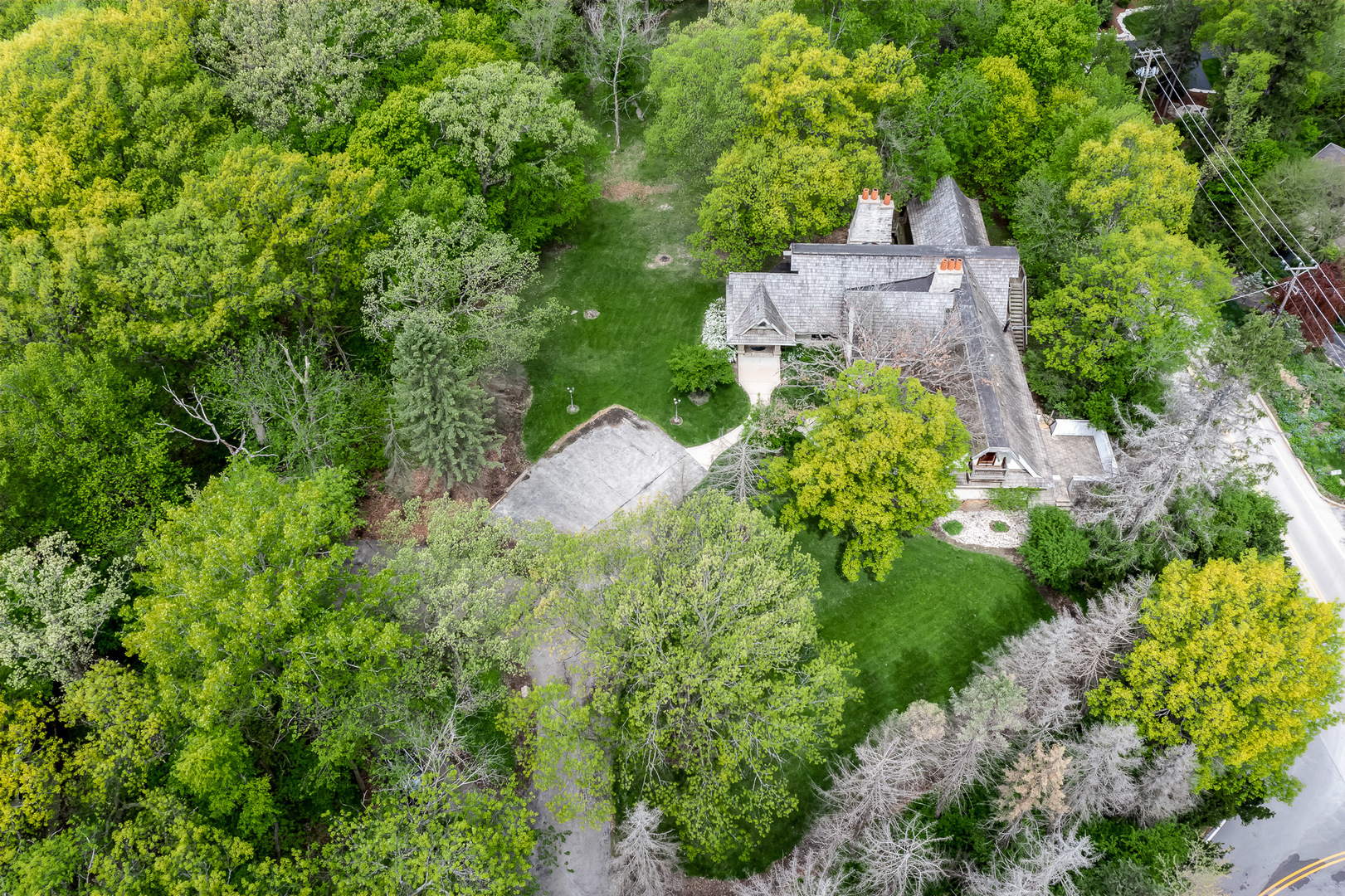 3500 Spring Road Oak Brook, IL 60523 - Photo 30 of 44 an aerial view of a house with yard