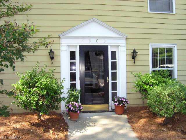 650 Rugby Row, Unit B Winston-Salem, NC 27106 - Photo 2 of 8 Other.