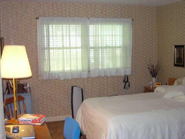 650 Rugby Row, Unit B Winston-Salem, NC 27106 - Photo 7 of 8 Other.