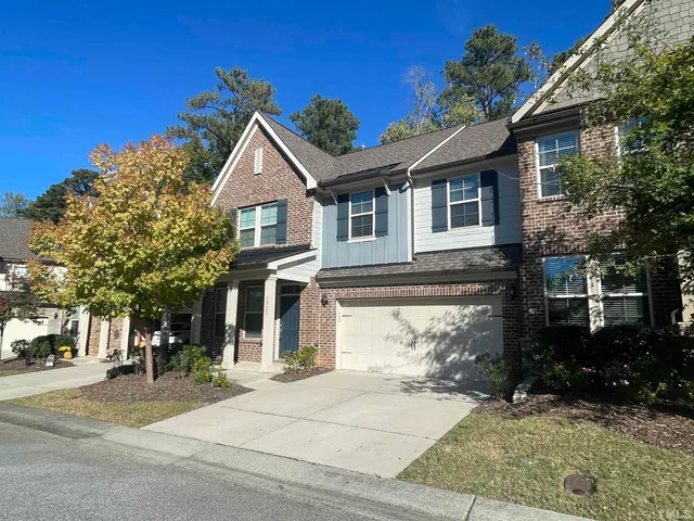 front view of house with a yard