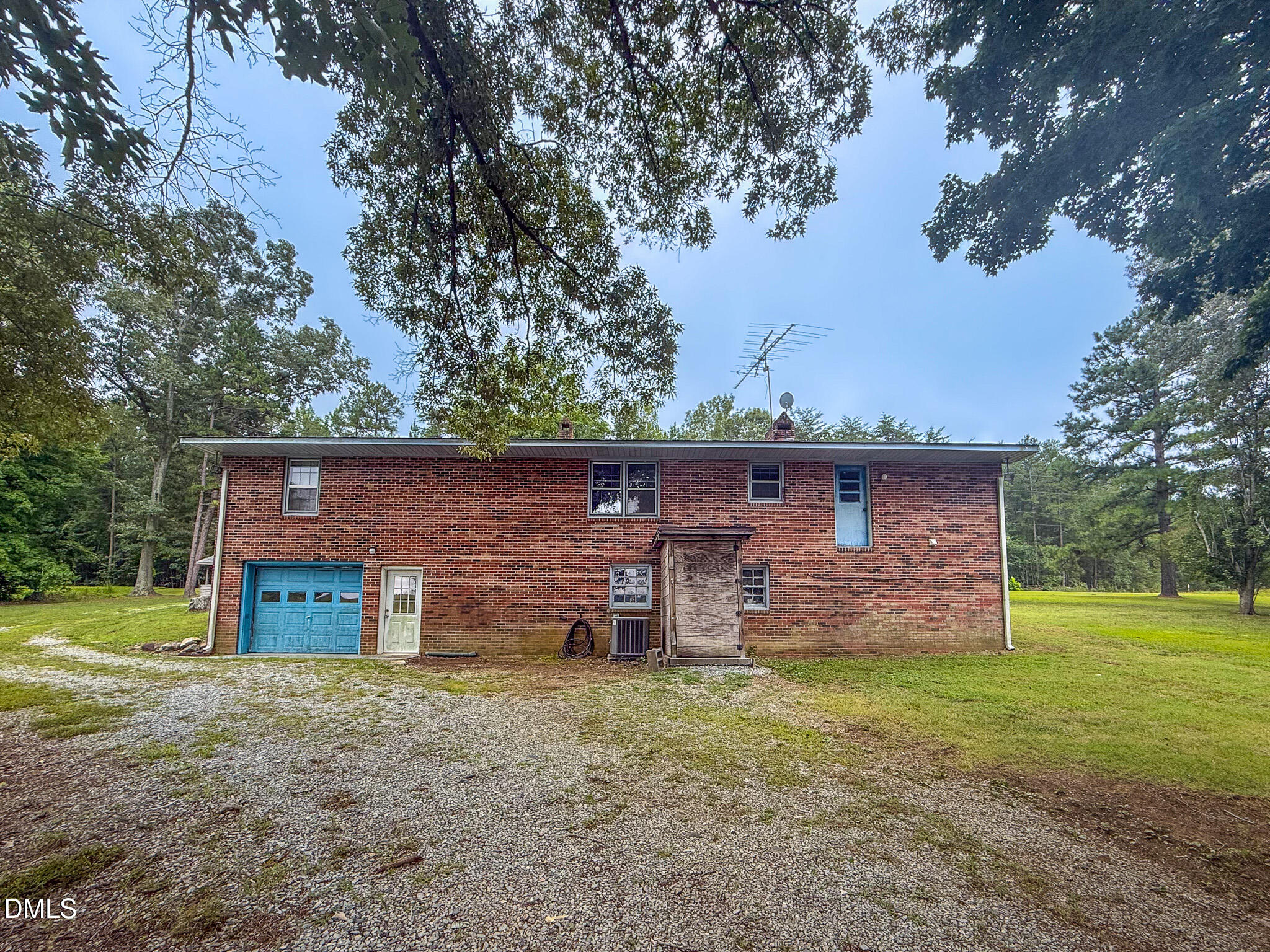 2072 Edwin Robertson Road Roxboro, NC 27574 - Photo 26 of 28 10