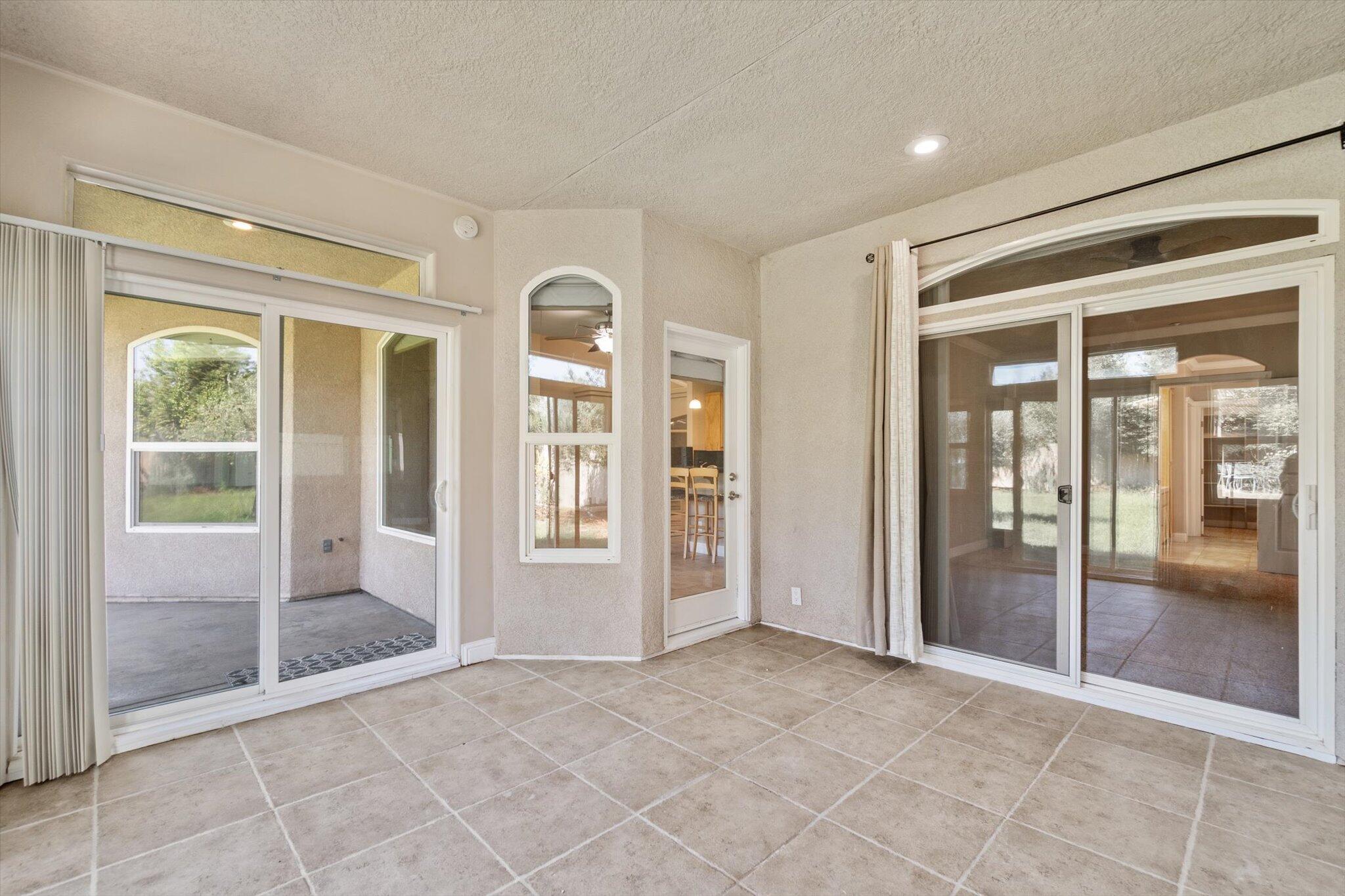 2134 Cadjew Street Redding, CA 96003 - Photo 19 of 48 19-BiggerFlow Real Estate Media-19