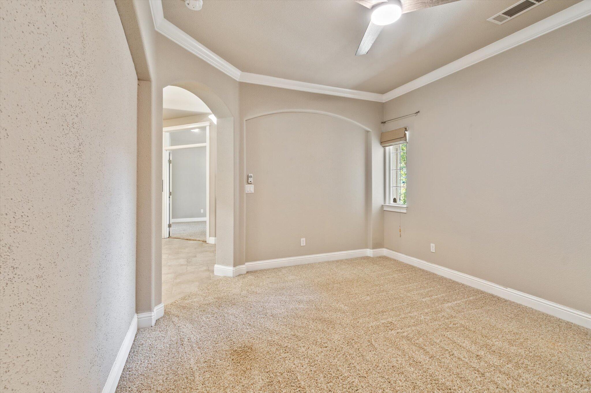 2134 Cadjew Street Redding, CA 96003 - Photo 21 of 48 21-BiggerFlow Real Estate Media-21