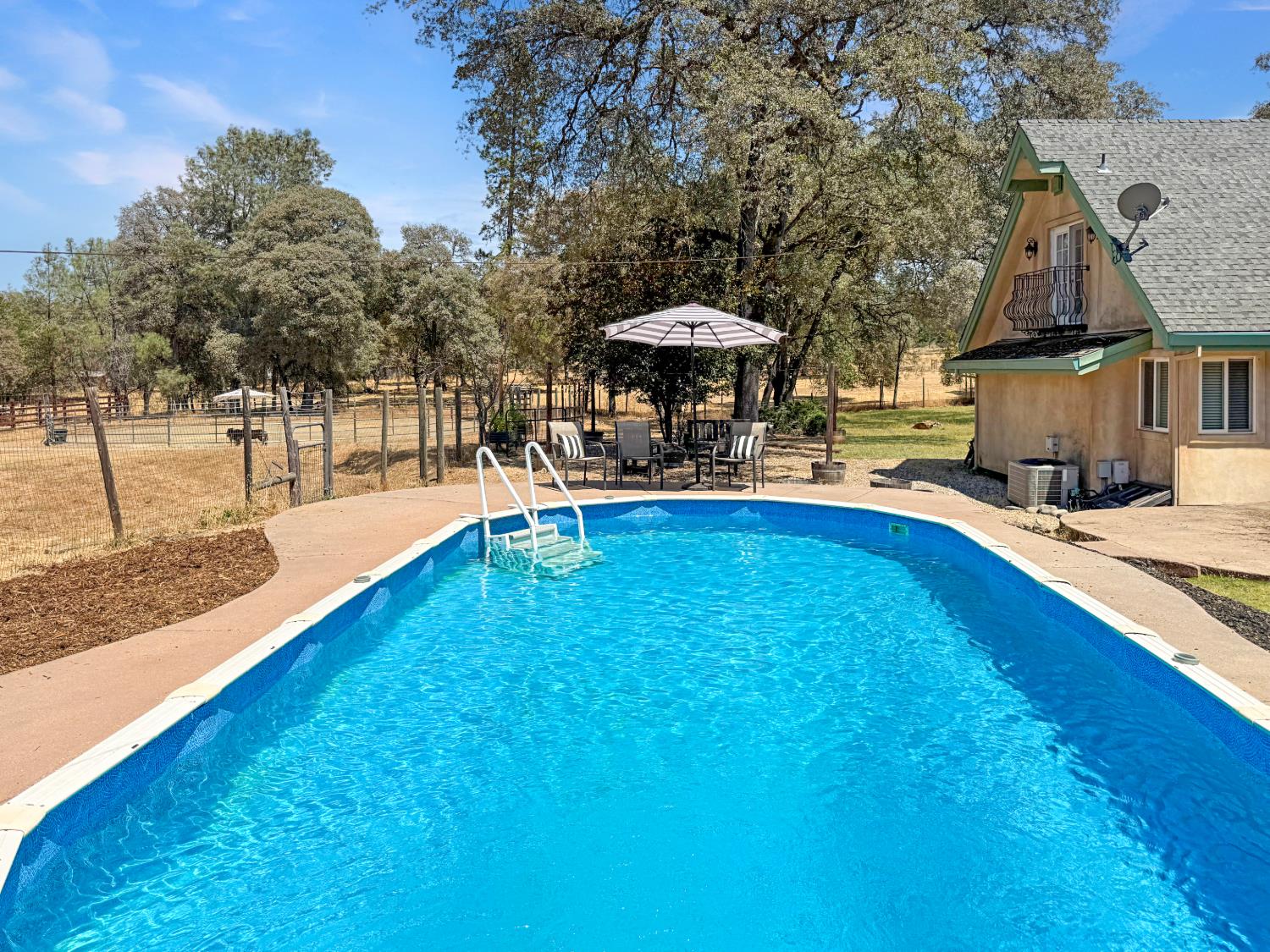 26525 Table Meadow Road Auburn, CA 95602 - Photo 29 of 47 Gallery Image 29