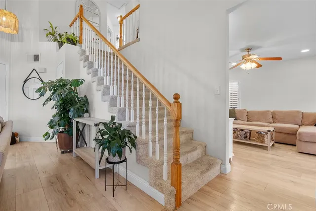 $799,990 | 21625 Farmington Lane, Saugus, CA 91350