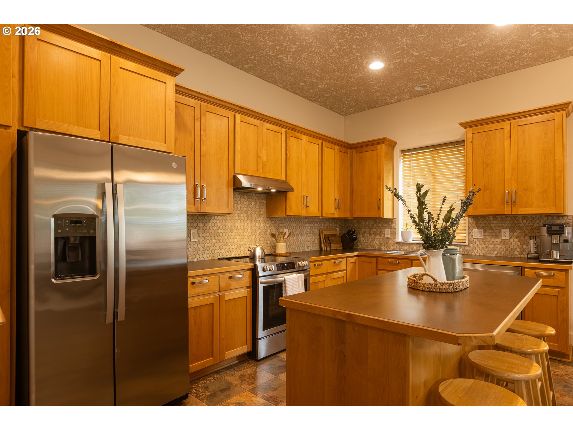 5278 Southeast 18th Street Gresham, OR 97080 - Photo 13 of 41