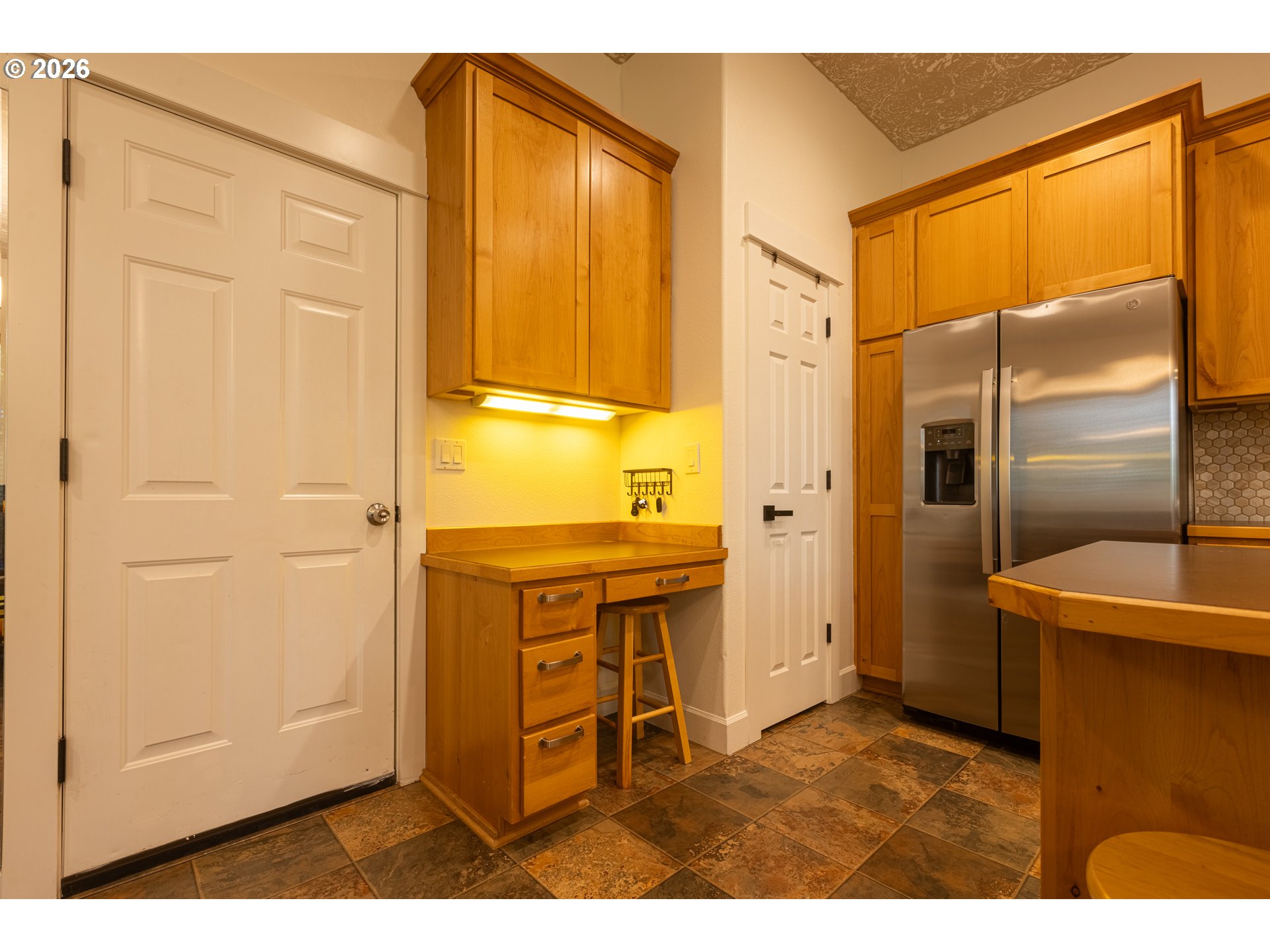 5278 Southeast 18th Street Gresham, OR 97080 - Photo 15 of 41