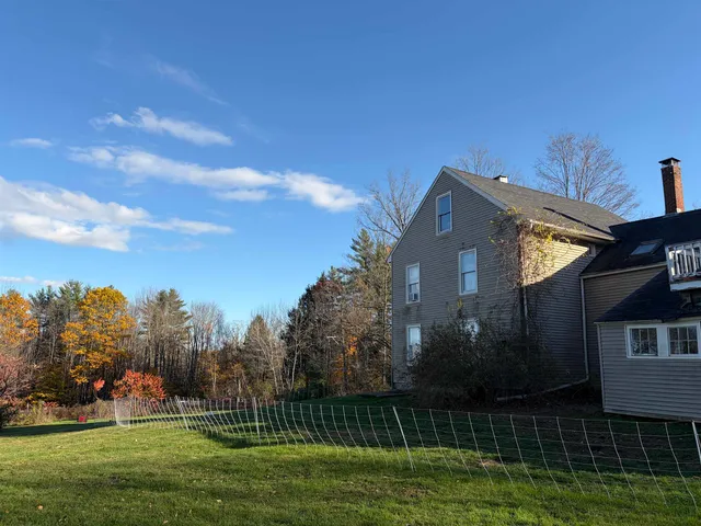 $590,000 | 129 Old Dublin Road, Peterborough, NH 03458