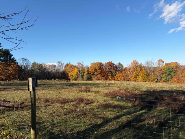 $590,000 | 129 Old Dublin Road, Peterborough, NH 03458