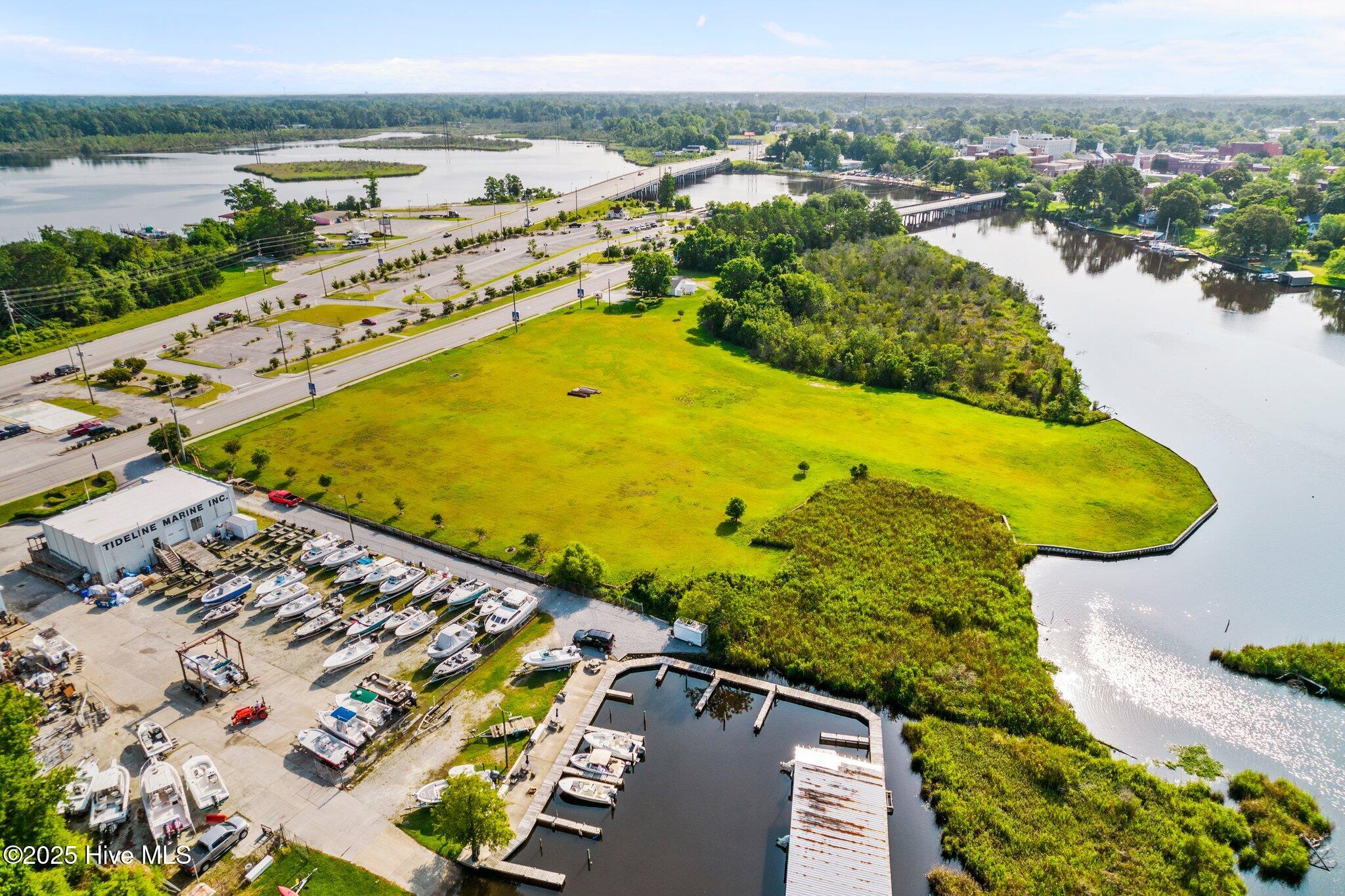 147 Old Bridge Street Jacksonville, NC 28540 - Photo 3 of 7 4-web-or-mls-DJI_0198