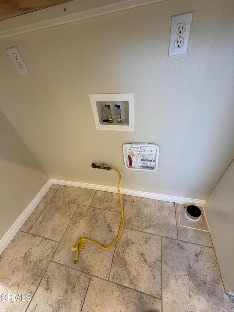 47 Natalie Way Camarillo, CA 93010 - Photo 17 of 37