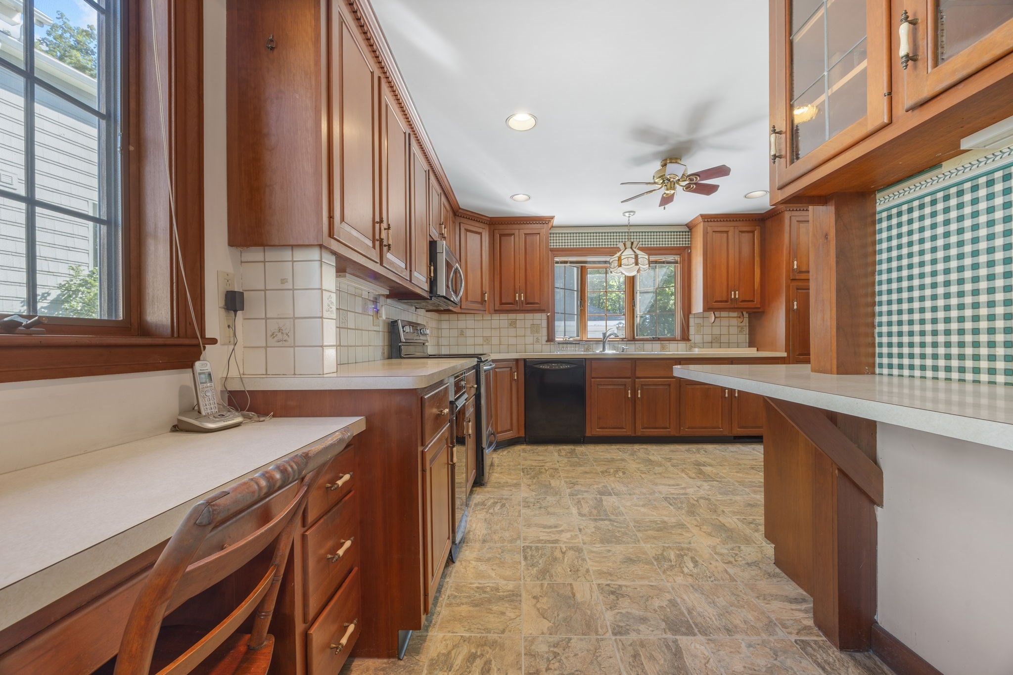 57 Nowell Road Melrose, MA 02176 - Photo 17 of 42 Gallery Image 17