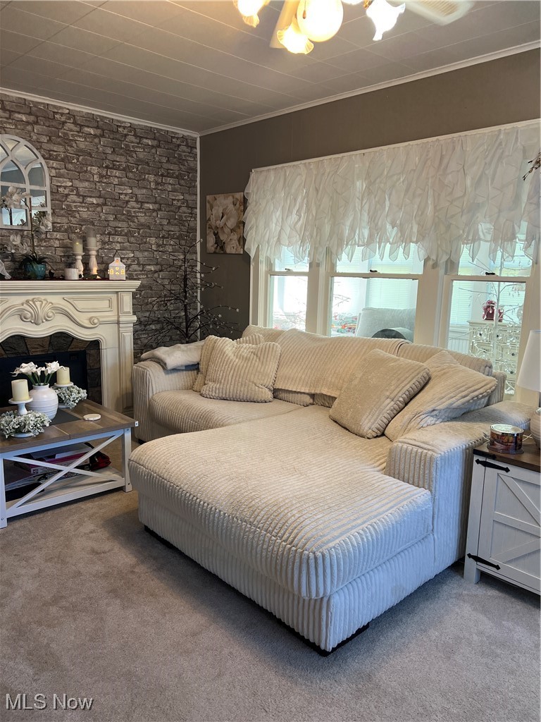 2804 Carpenter Road Ashtabula, OH 44004 - Photo 2 of 32 Living area featuring carpet flooring