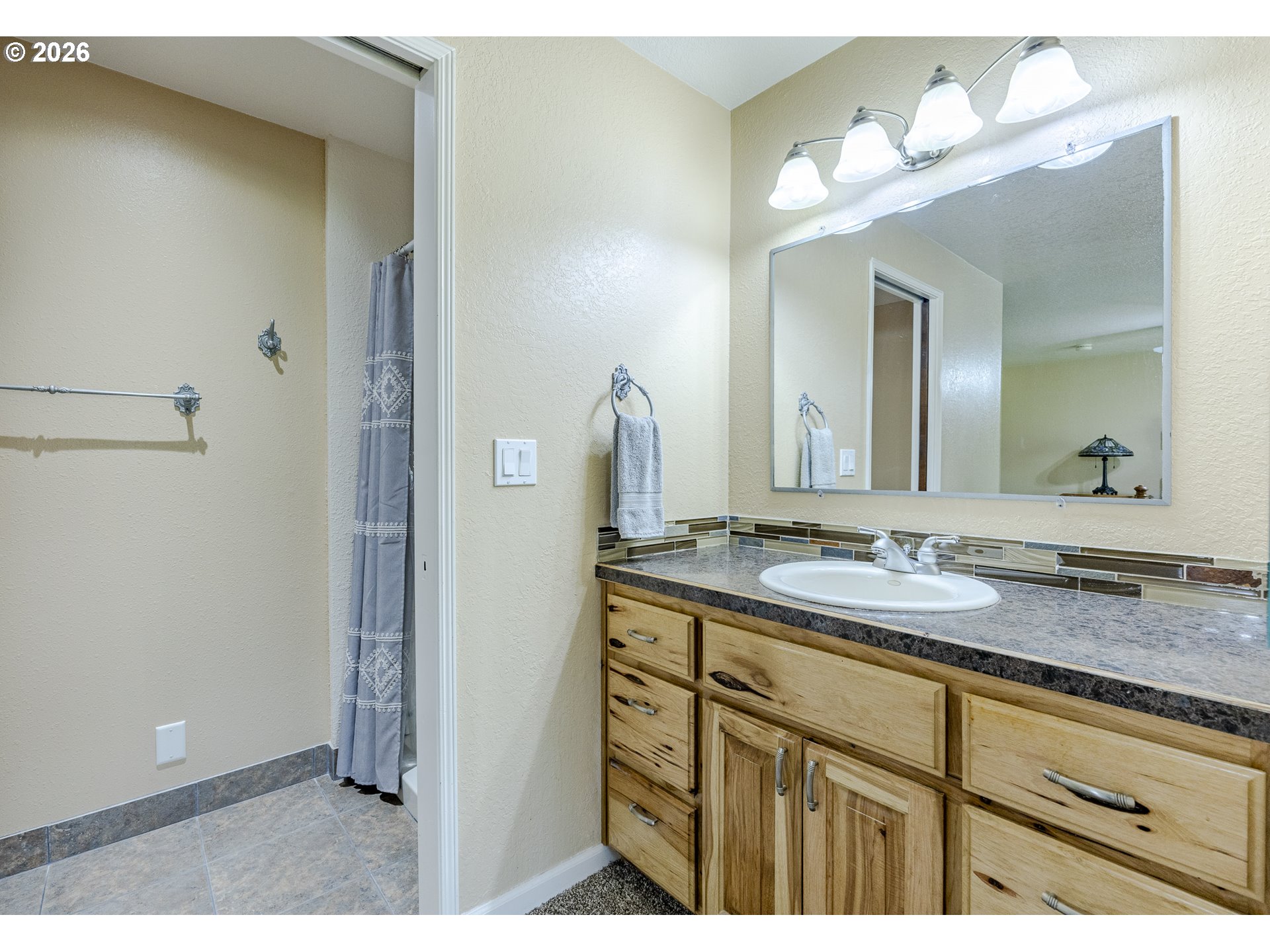 40211 Deerhorn Road Springfield, OR 97478 - Photo 32 of 48