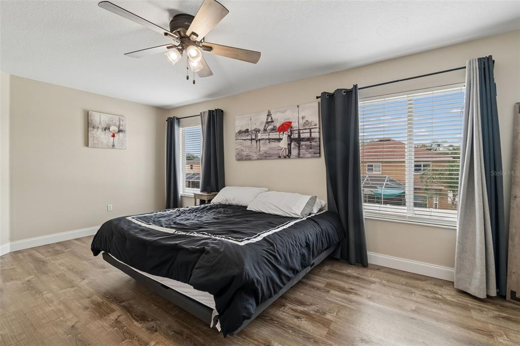 2829 Pankaw Lane Valrico, FL 33596 - Photo 31 of 55 a bedroom with a bed and a window
