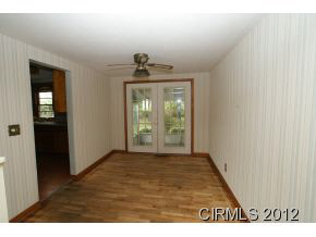 407 South Dixon Road Kokomo, IN 46901 - Photo 3 of 11 Gallery Image 3