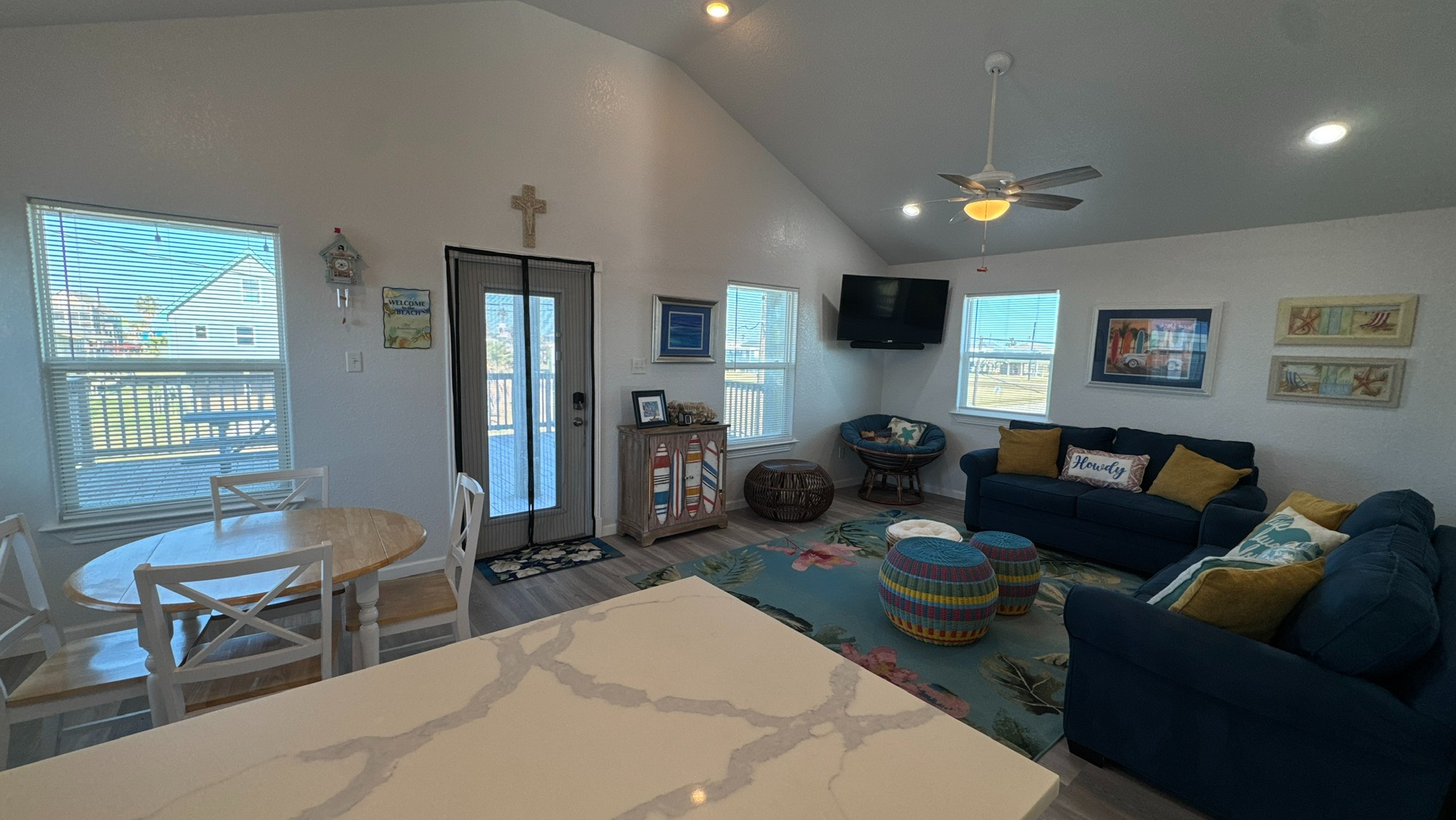 317 Olive Street Surfside Beach, TX 77541 - Photo 7 of 22 a living room with furniture and a window
