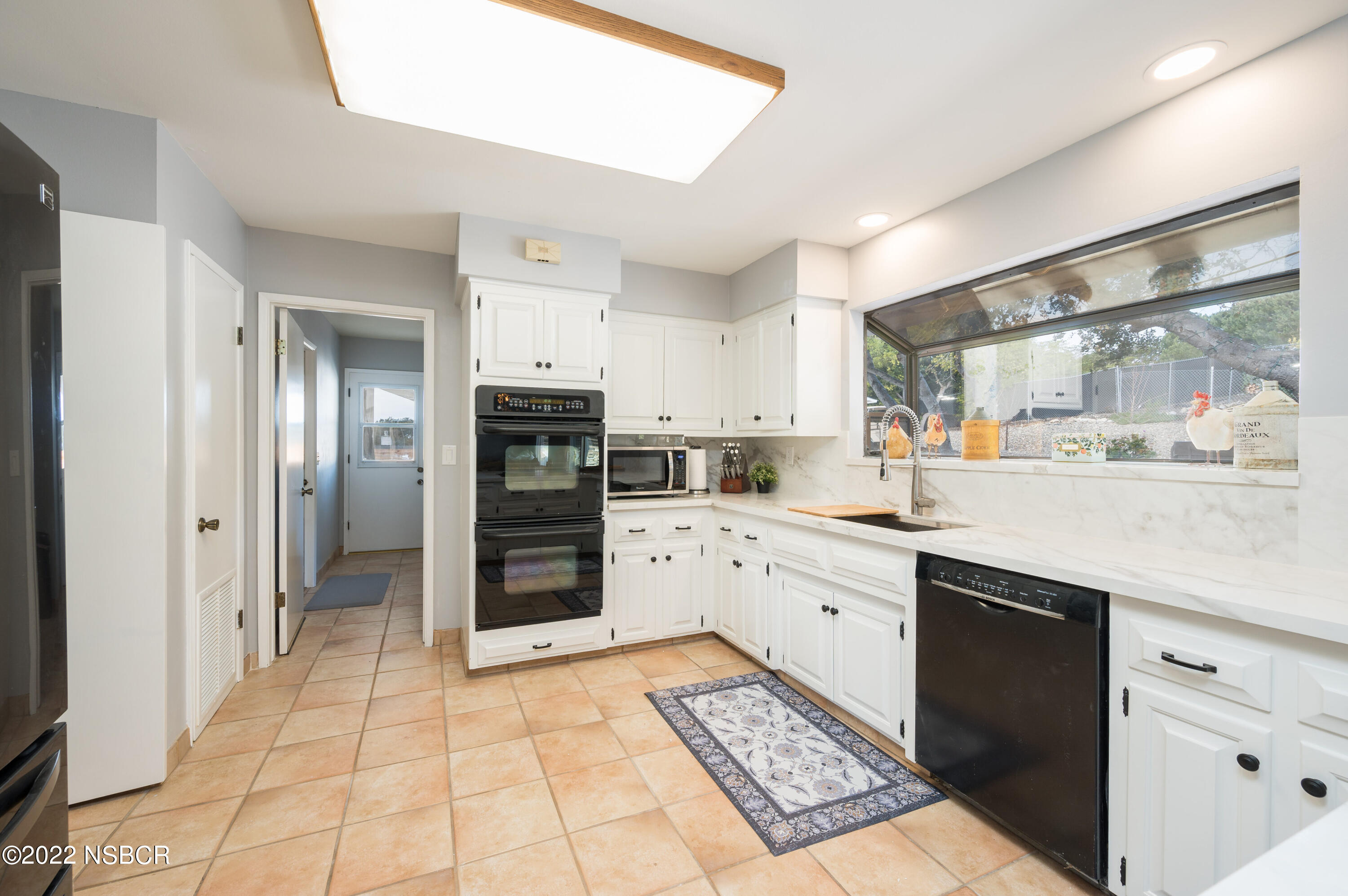 289 St Andrews Way Lompoc, CA 93436 - Photo 18 of 41 289 St Andrews Way Lompoc CA-print-018-0
