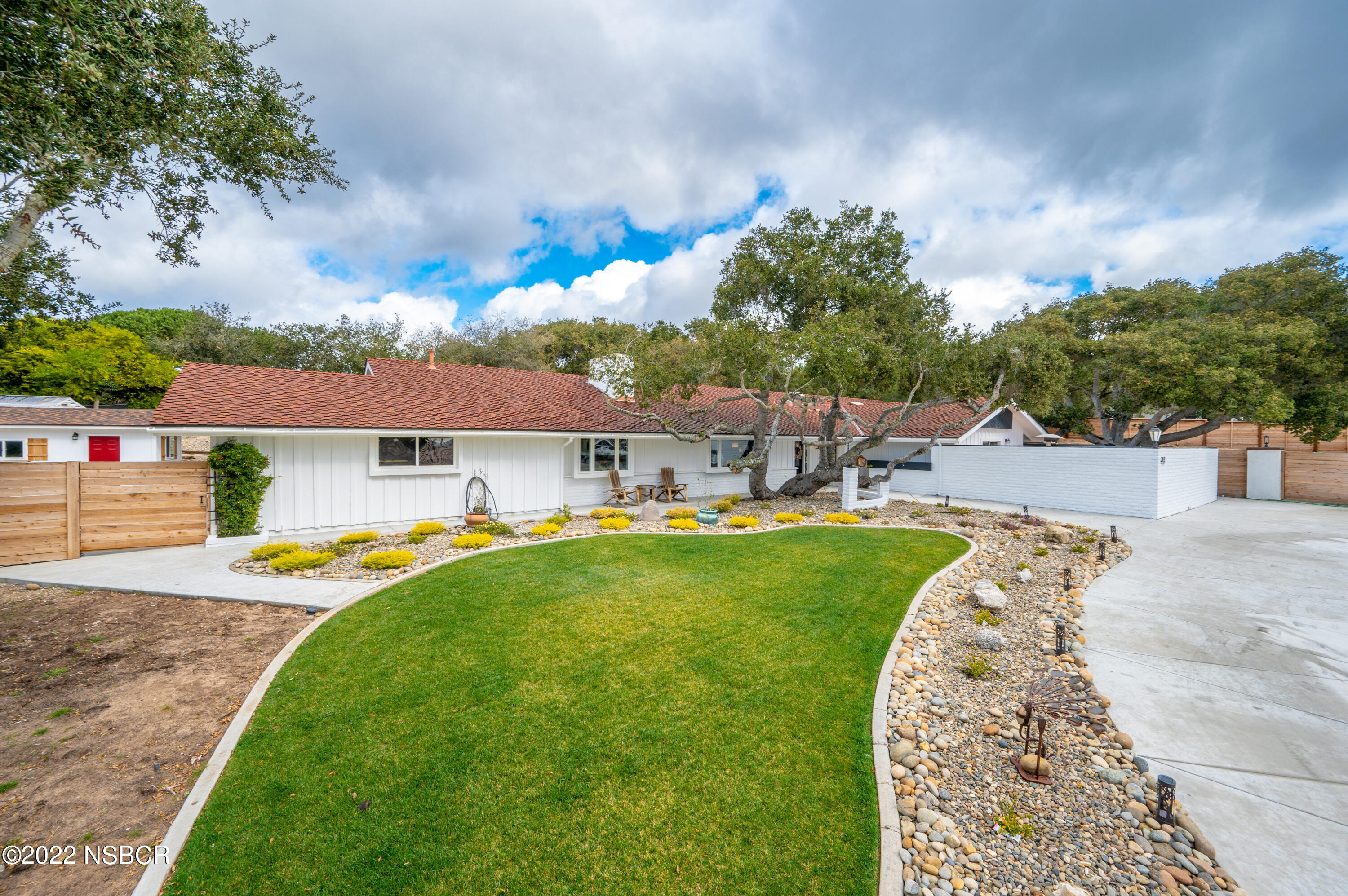289 St Andrews Way Lompoc, CA 93436 - Photo 4 of 41 289 St Andrews Way Lompoc CA-print-005-0